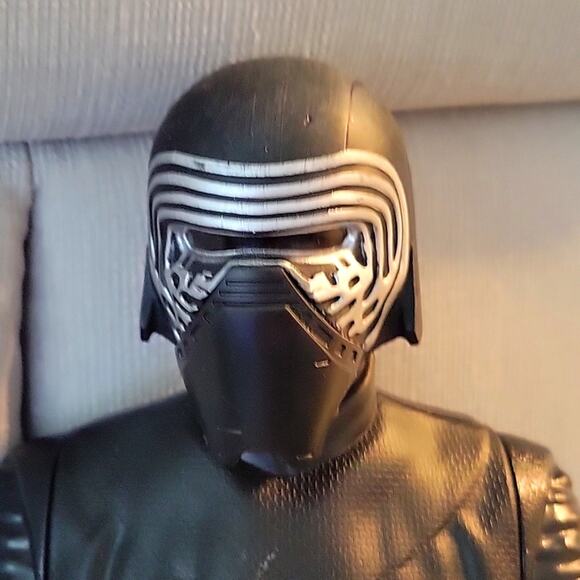 Star Wars The Force Awakens 18" Kylo Ren Action Figure Poseable Jakks Pacific - Picture 4 of 9